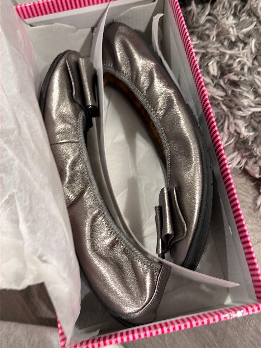 me too Pewter Metallic Lilyana Ballet Flats - Picture 12 of 13